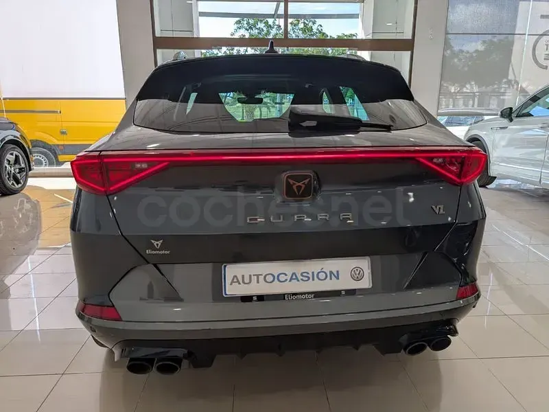 Usado Cupra Formentor VZ 310 CV (228 kW) 2022 Gris / plata SUV