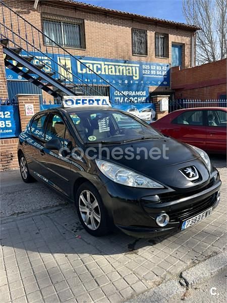 Usado Peugeot 307 110 CV (80 kW) 2007 Negro Berlina