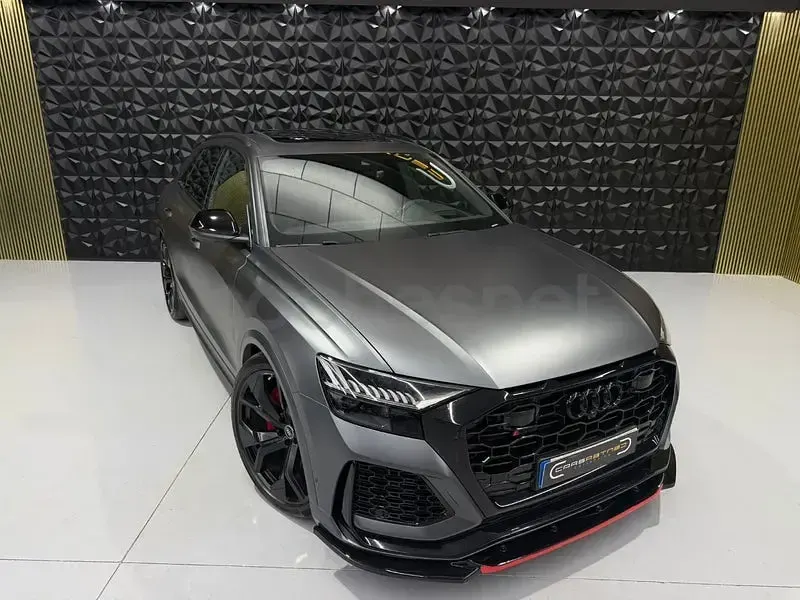 Usado Audi RS Q8 Performance 600 CV (441 kW) 2021 Gris / plata SUV