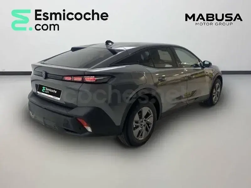 Usado Peugeot 408 Allure 145 CV (106 kW) 2025 Gris / plata SUV