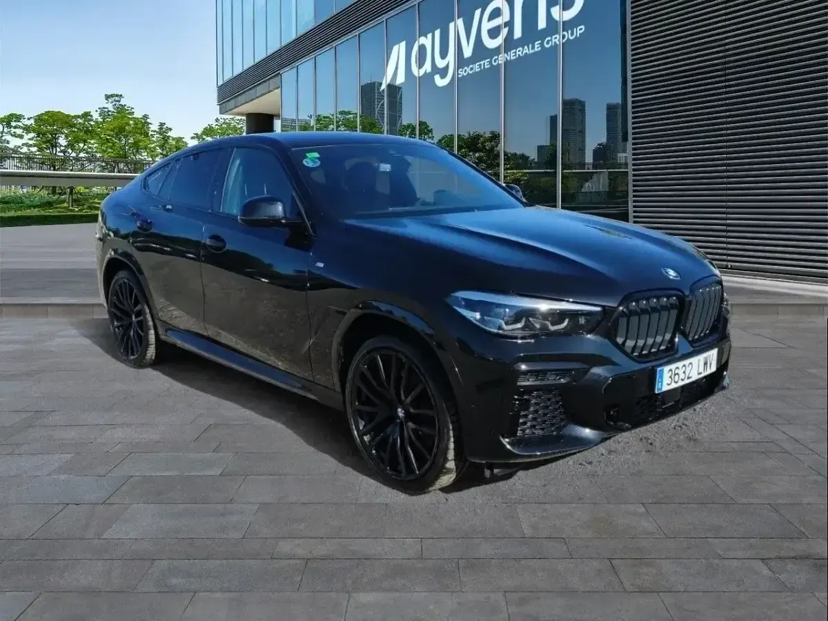 Usado BMW X6 Comfort Edition 286 CV (210 kW) 2022 Negro SUV
