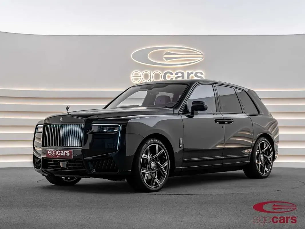 Usado Rolls Royce Cullinan 600 CV (441 kW) 2025 Negro SUV