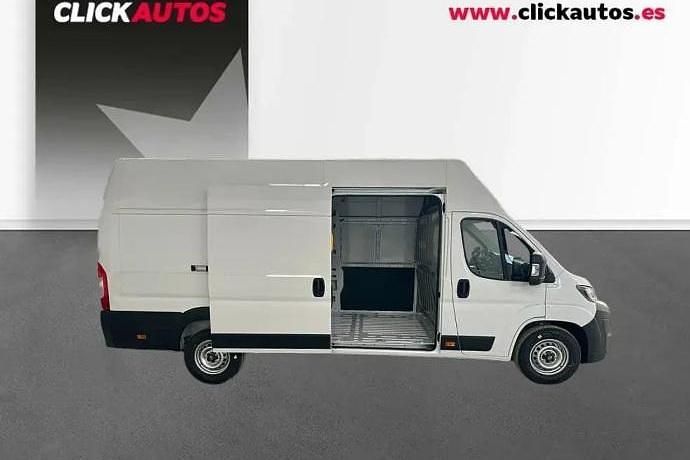 Usado Opel Movano 140 CV (102 kW) 2025 Berlina