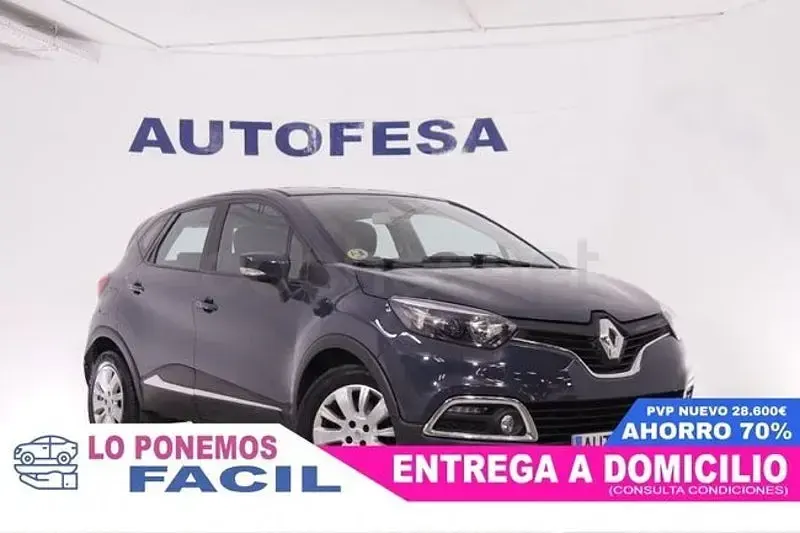 Usado Renault Captur Intens 90 CV (66 kW) 2014 Gris / plata SUV