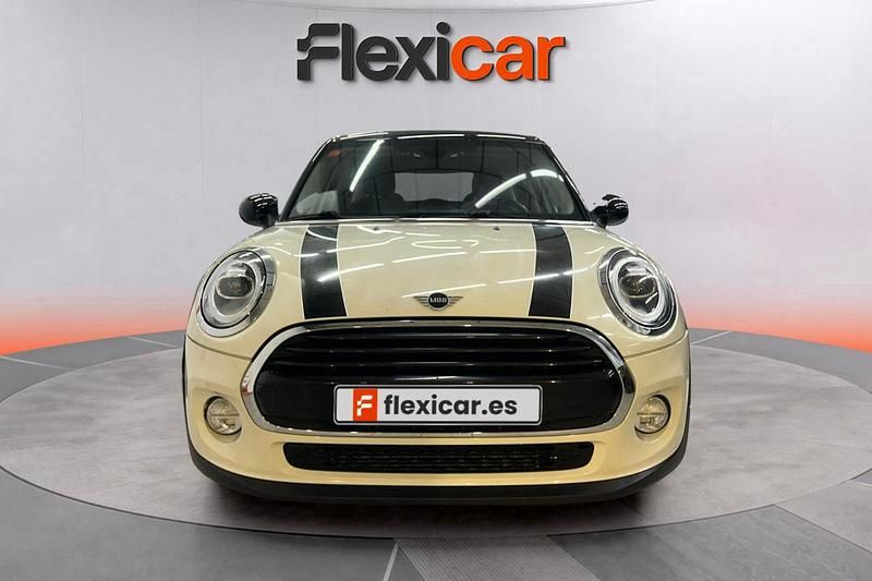 Usado Mini Cooper 136 CV (100 kW) 2019 Beige Utilitario