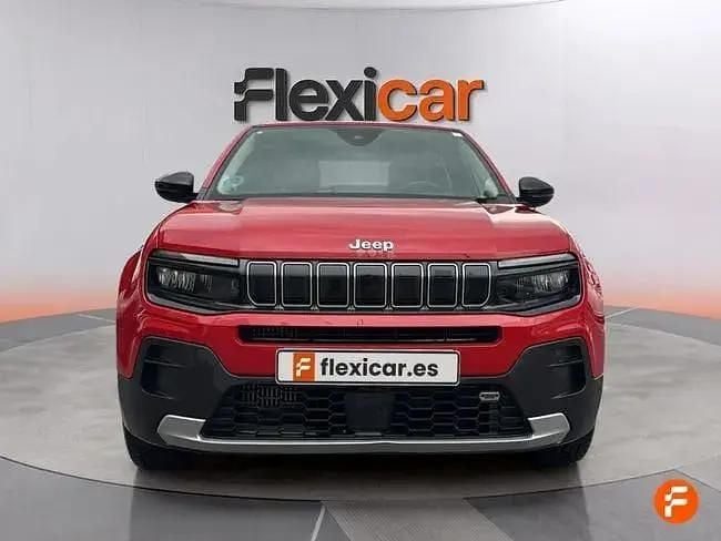 Begagnad Jeep Avenger 100 HK (73 kW) 2023 Röd SUV