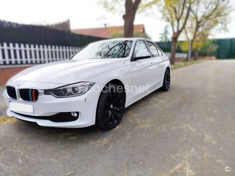 Blanco Usado 2012 BMW 320 Berlina | 8500 € (Precio justo) - Imagen 1/4