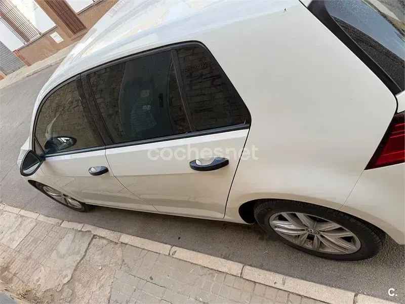 Usado VW Golf VII Advance 116 CV (85 kW) 2017 Blanco Berlina