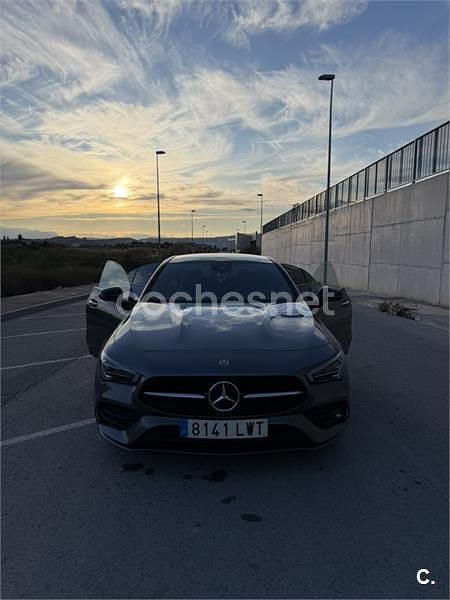 Usado Mercedes CLA200 150 CV (110 kW) 2022 Gris / plata Berlina