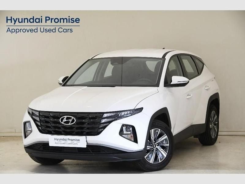 Atlas white Usado 2024 Hyundai Tucson SUV | 23.990 € (Precio justo) - Imagen 1/4