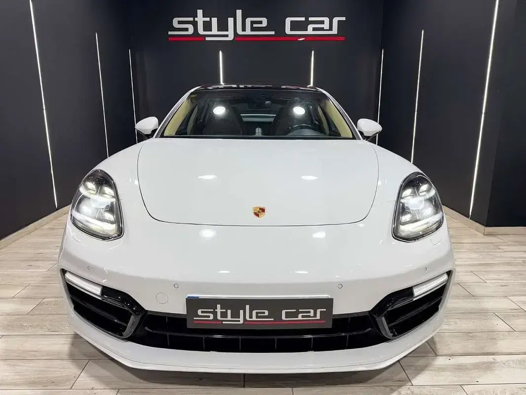 Käytetty Porsche Panamera 4 462 HP (339 kW) 2018 Valkoinen Sedan