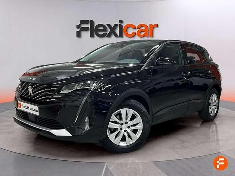 Usado Peugeot 3008 Active 131 CV (96 kW) 2022 Negro SUV