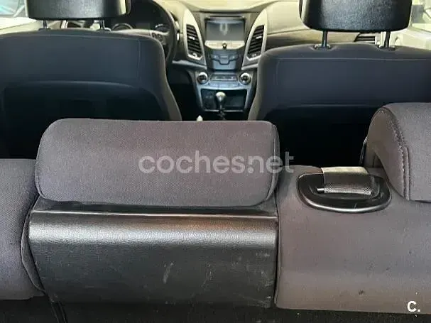 Usado SsangYong Korando 149 CV (109 kW) 2015 Negro SUV
