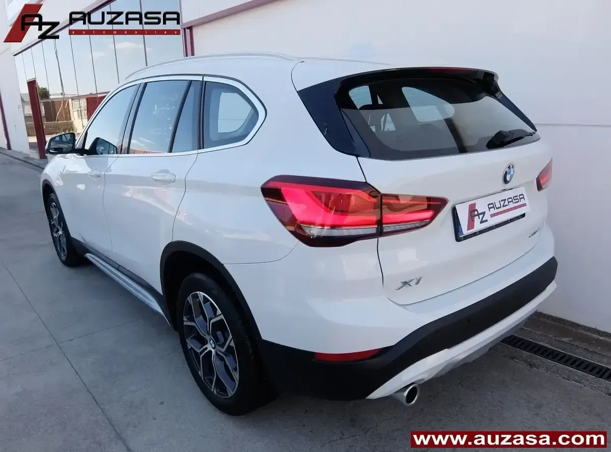 Usado BMW X1 Exclusive 140 CV (102 kW) 2021 Blanco SUV