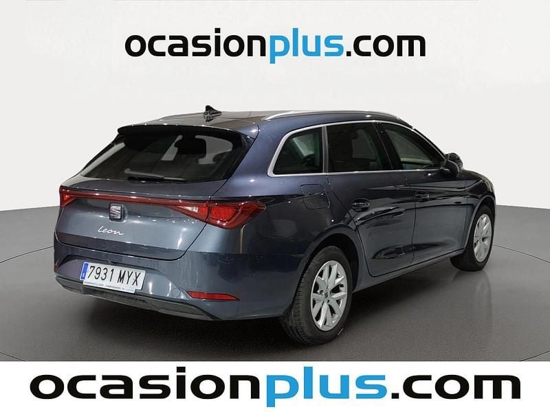 Usado Seat Leon ST Style 116 CV (85 kW) 2025 Gris Familiar