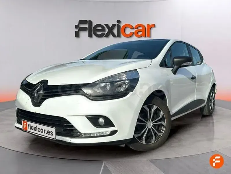 Usado Renault Clio IV LIMITED 90 CV (66 kW) 2019 Blanco Berlina