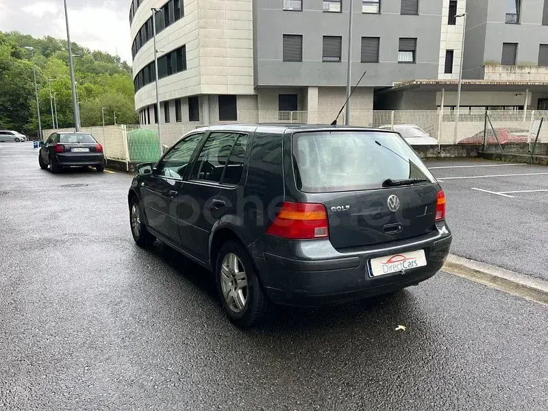 Usado VW Golf IV 75 CV (55 kW) 2003 Negro Berlina