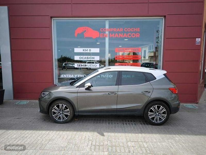 Usado Seat Arona Xperience 110 CV (80 kW) 2023 Verde SUV