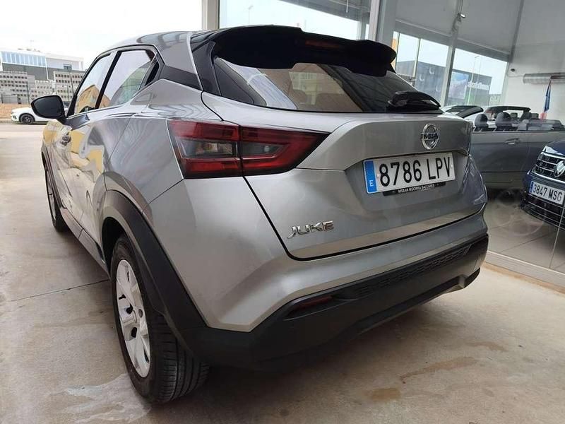 Usado Nissan Juke Tekna 114 CV (83 kW) 2021 Gris SUV