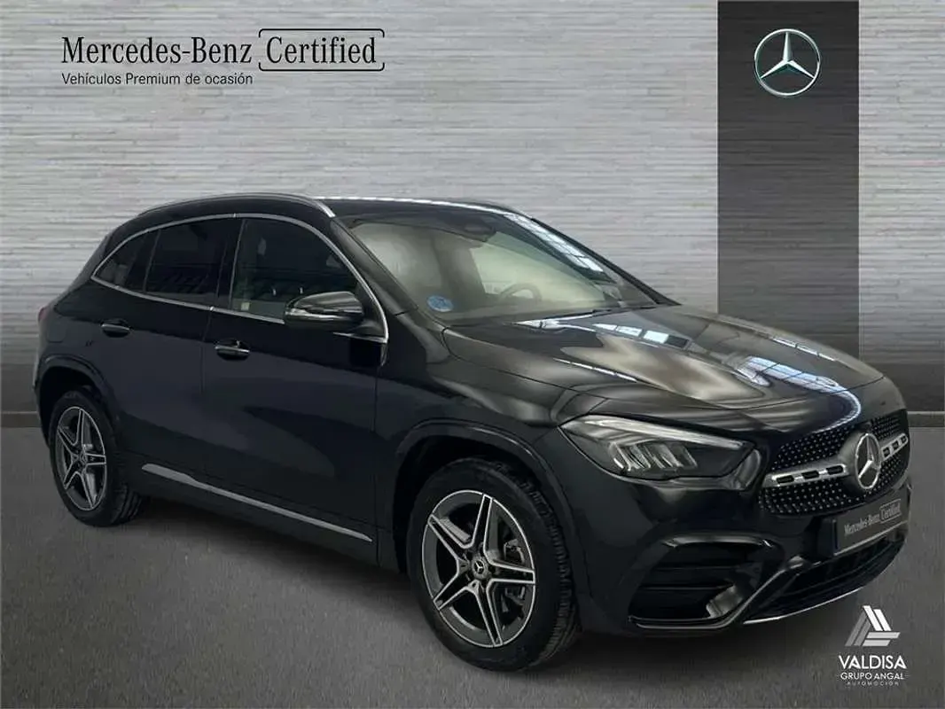 Usado Mercedes GLA250 218 CV (160 kW) 2025 SUV