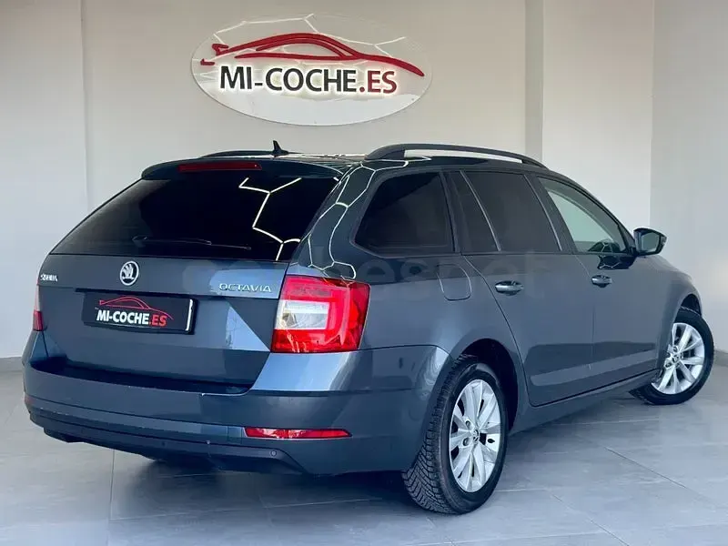 Occasion Skoda Octavia Style 115 ch (84 kW) 2019 Blanc Berline