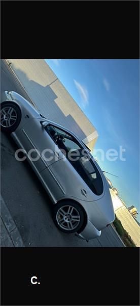 Usado Seat Leon 90 CV (66 kW) 2003 Gris / plata Utilitario