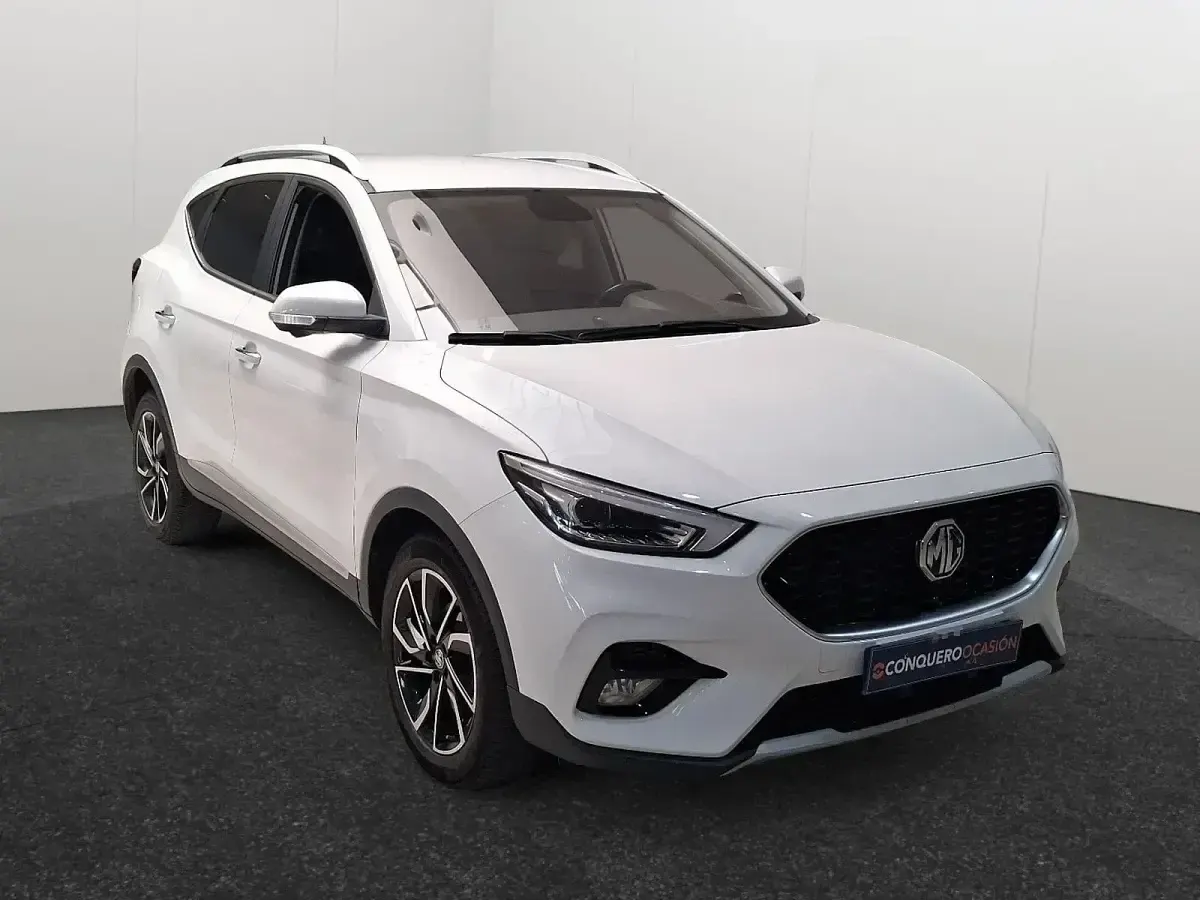 Usado MG ZS Luxury 106 HP (77 kW) 2024 Branco SUV