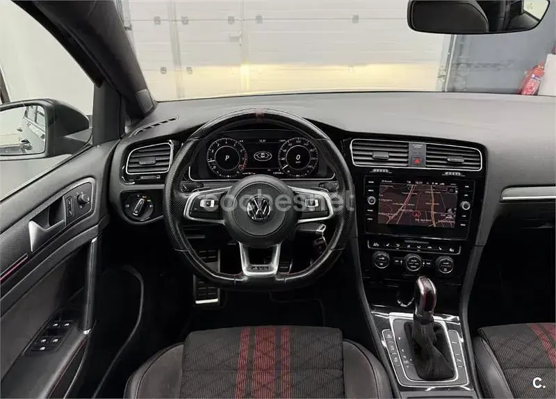 Usado VW Golf VII GTI 290 CV (213 kW) 2019 Negro Berlina