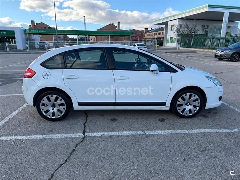 Usado Citroën C4 110 CV (80 kW) 2007 Blanco Berlina