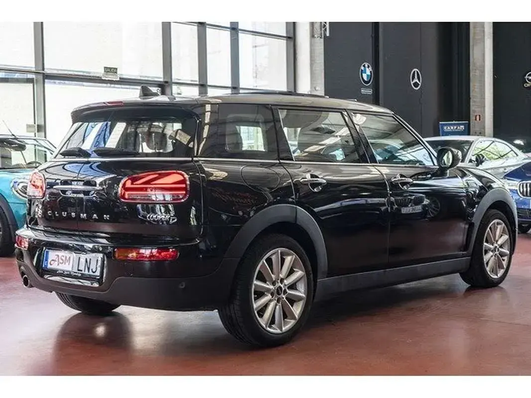 Usado Mini Cooper D 150 CV (110 kW) 2021 Negro Utilitario