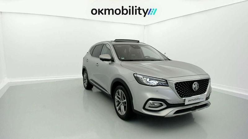 Begagnad MG HS Luxury 162 HK (119 kW) 2023 Silver SUV