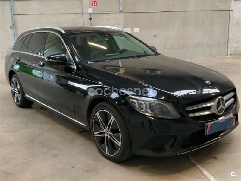 Usado Mercedes C300 306 CV (225 kW) 2020 Negro Familiar