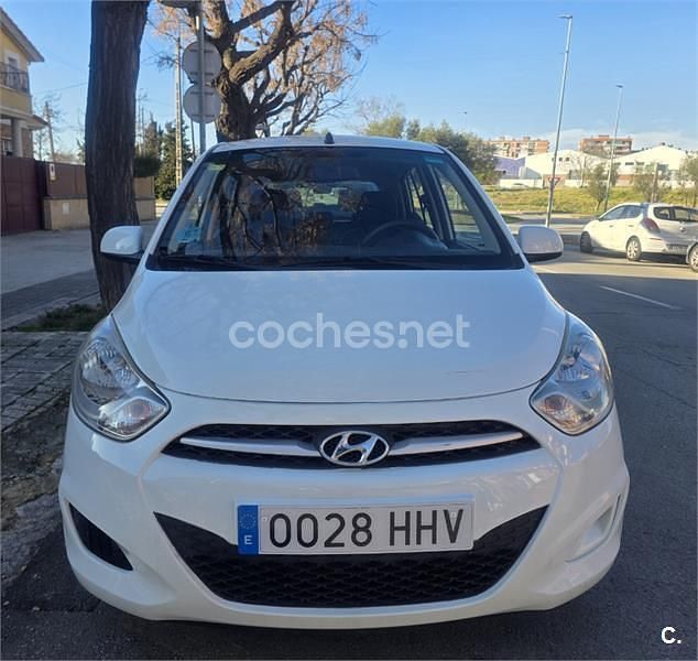 Blanco Usado 2012 Hyundai i10 Classic Utilitario | 3999 € (Super precio) - Imagen 1/4