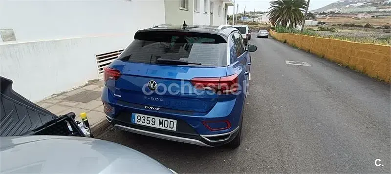 Usado VW T-Roc 110 CV (80 kW) 2022 Azul SUV