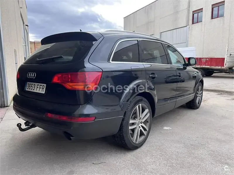 Usado Audi Q7 Sport 233 CV (171 kW) 2006 Negro SUV