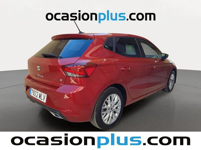 Usado Seat Ibiza FR 110 CV (80 kW) 2023 Rojo Utilitario
