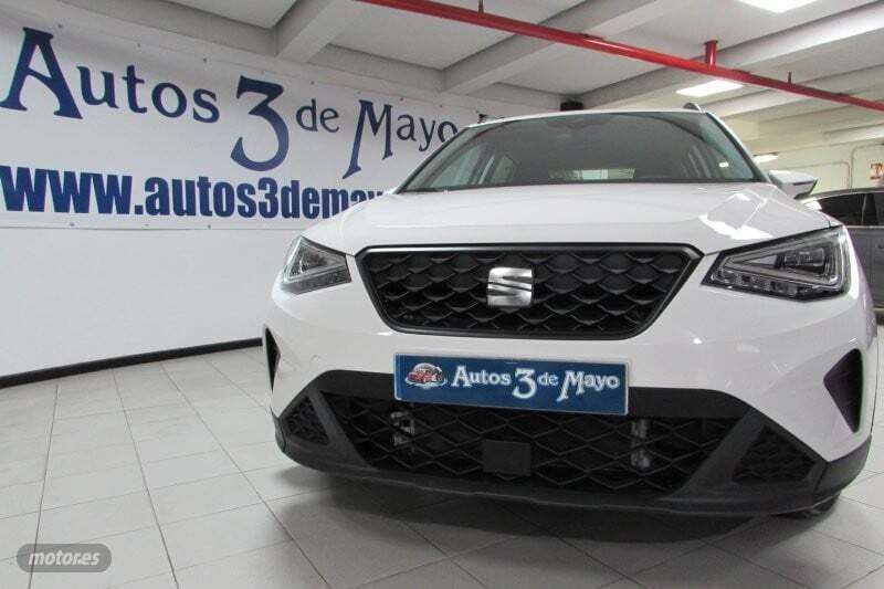 Usado Seat Arona Style 110 CV (80 kW) 2023 Blanco SUV