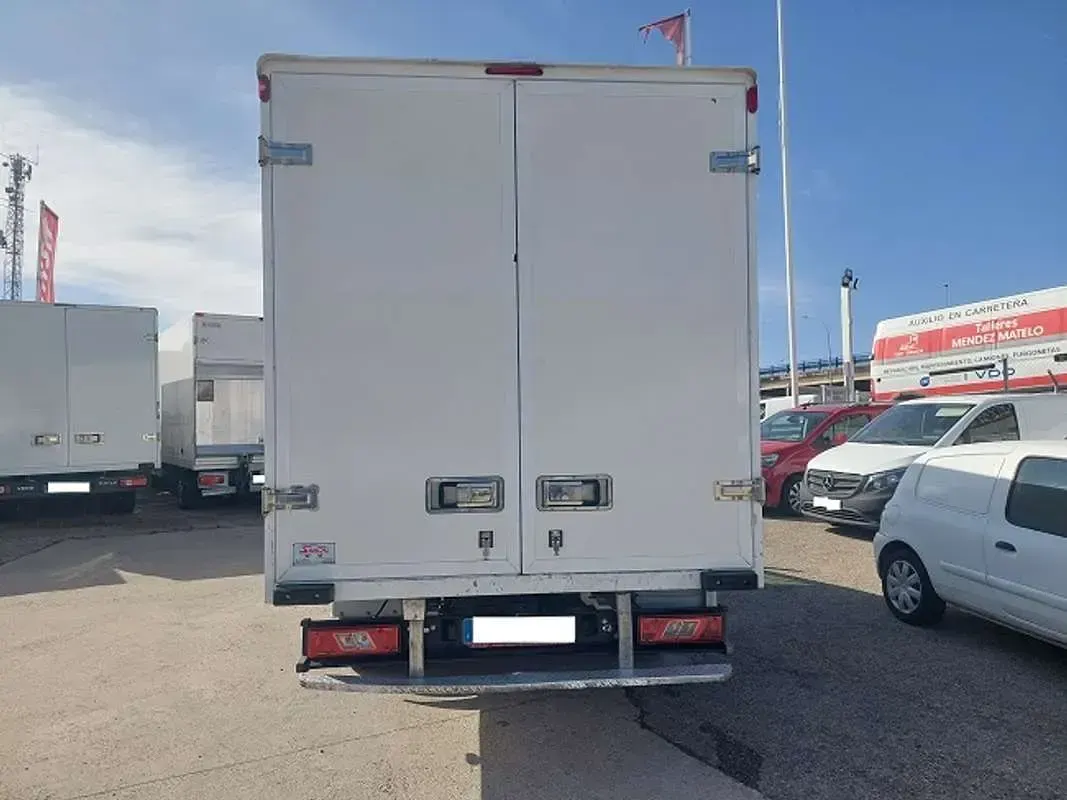 Usado Ford Transit Trend 165 CV (121 kW) 2024 Blanco Van