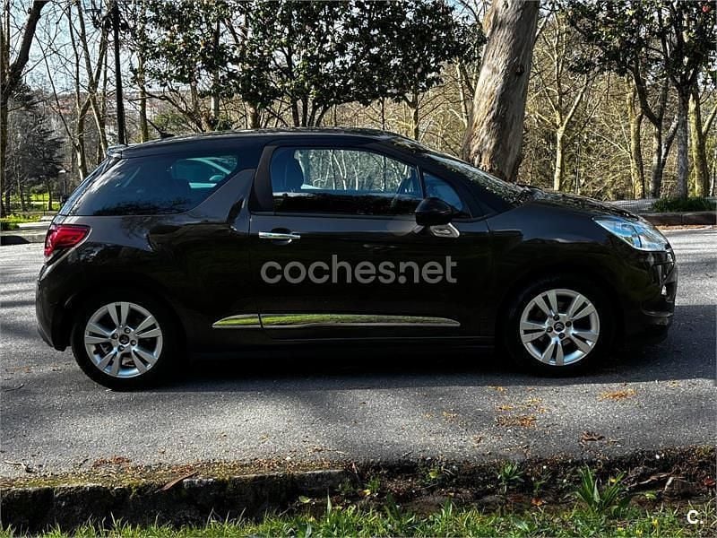 Usado Citroën DS3 Style 120 CV (88 kW) 2012 Marrón Berlina