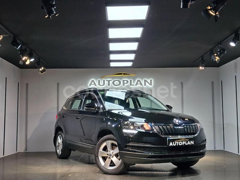 Usado Skoda Karoq Ambition 115 CV (84 kW) 2019 Negro SUV