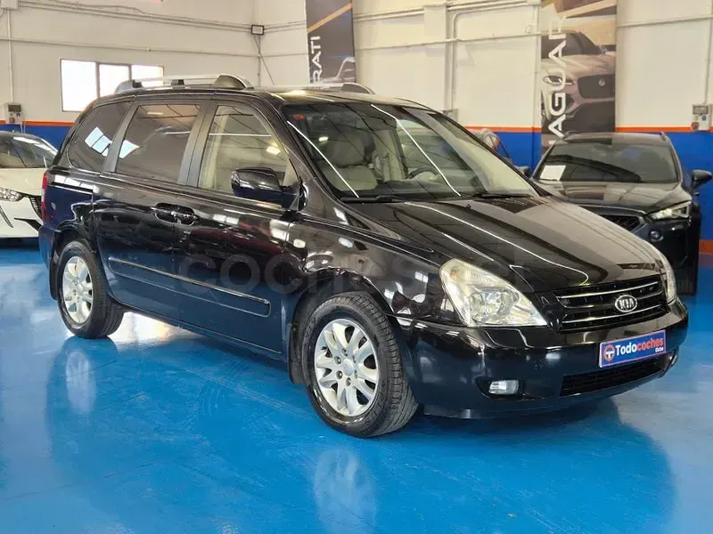 Usado Kia Carnival EX 185 CV (136 kW) 2007 Negro Monovolumen