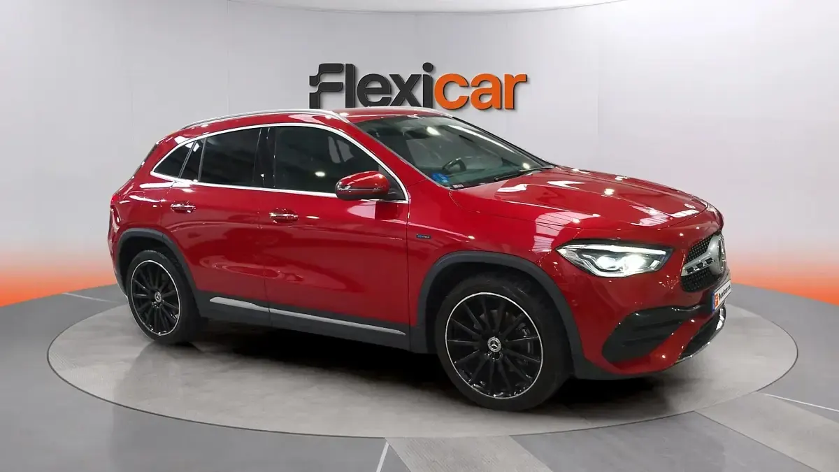 Usado Mercedes GLA250 218 CV (160 kW) 2020 Burdeos SUV