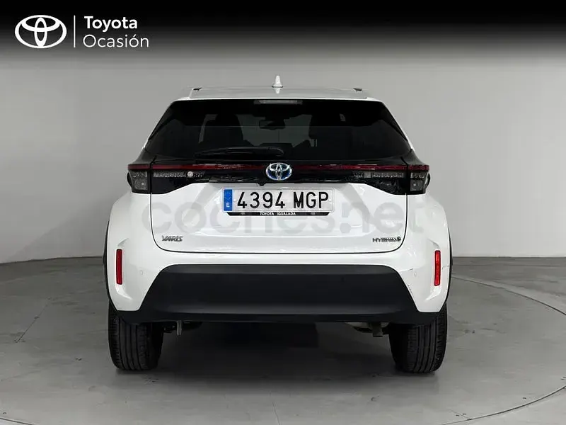 Usado Toyota Yaris Cross Style 116 CV (85 kW) 2023 Blanco SUV