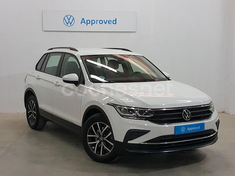 Blanco Usado 2021 VW Tiguan Life SUV | 24.900 € (Precio justo) - Imagen 1/4