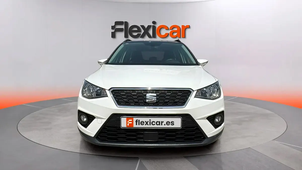 Usado Seat Arona Style 95 CV (69 kW) 2020 Blanco SUV