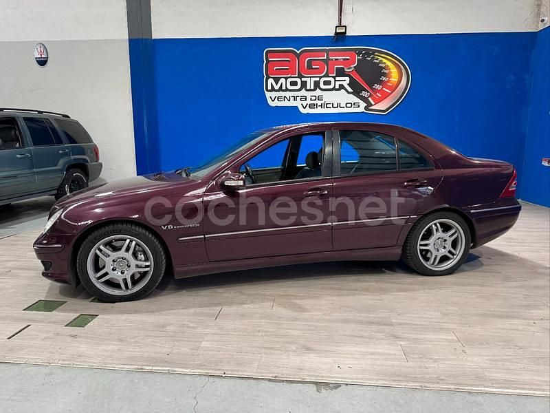Granate Usado 2001 Mercedes C32 AMG AMG Berlina | 10.999 € - Imagen 1/4