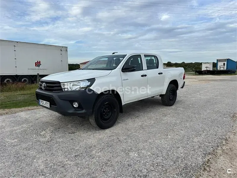 Usado Toyota HiLux 150 CV (110 kW) 2019 Blanco Pickup/Camioneta