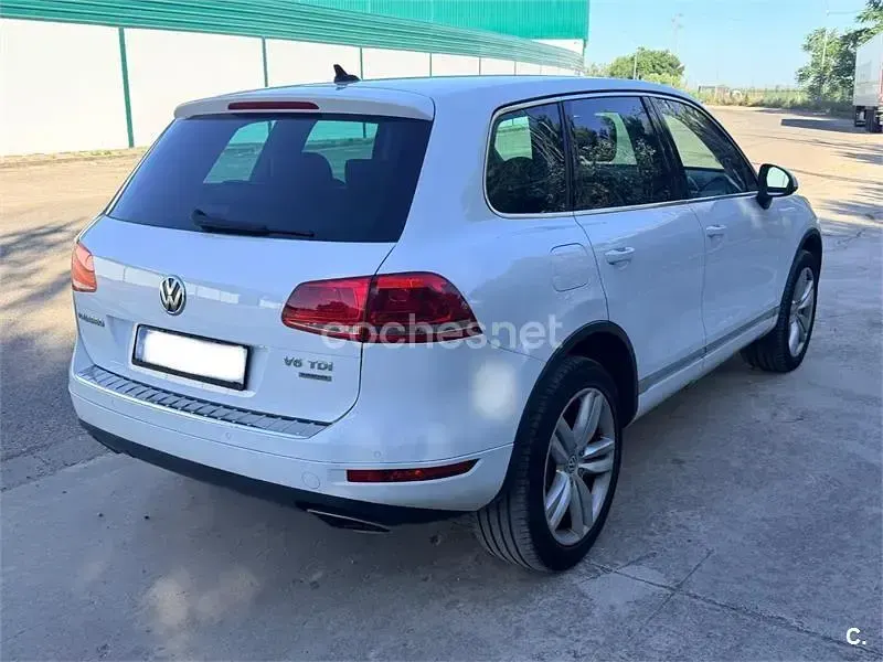 Usado VW Touareg 204 CV (150 kW) 2014 Blanco SUV