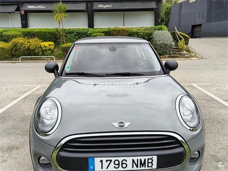 Usado Mini ONE 102 CV (75 kW) 2016 Gris / plata Utilitario