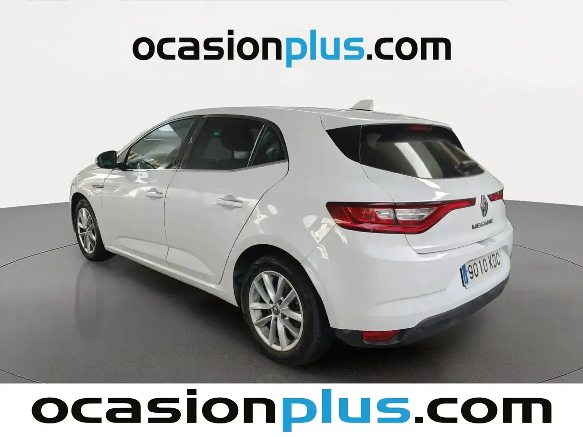 Usado Renault Mégane Intens 130 CV (95 kW) 2017 Blanco Berlina